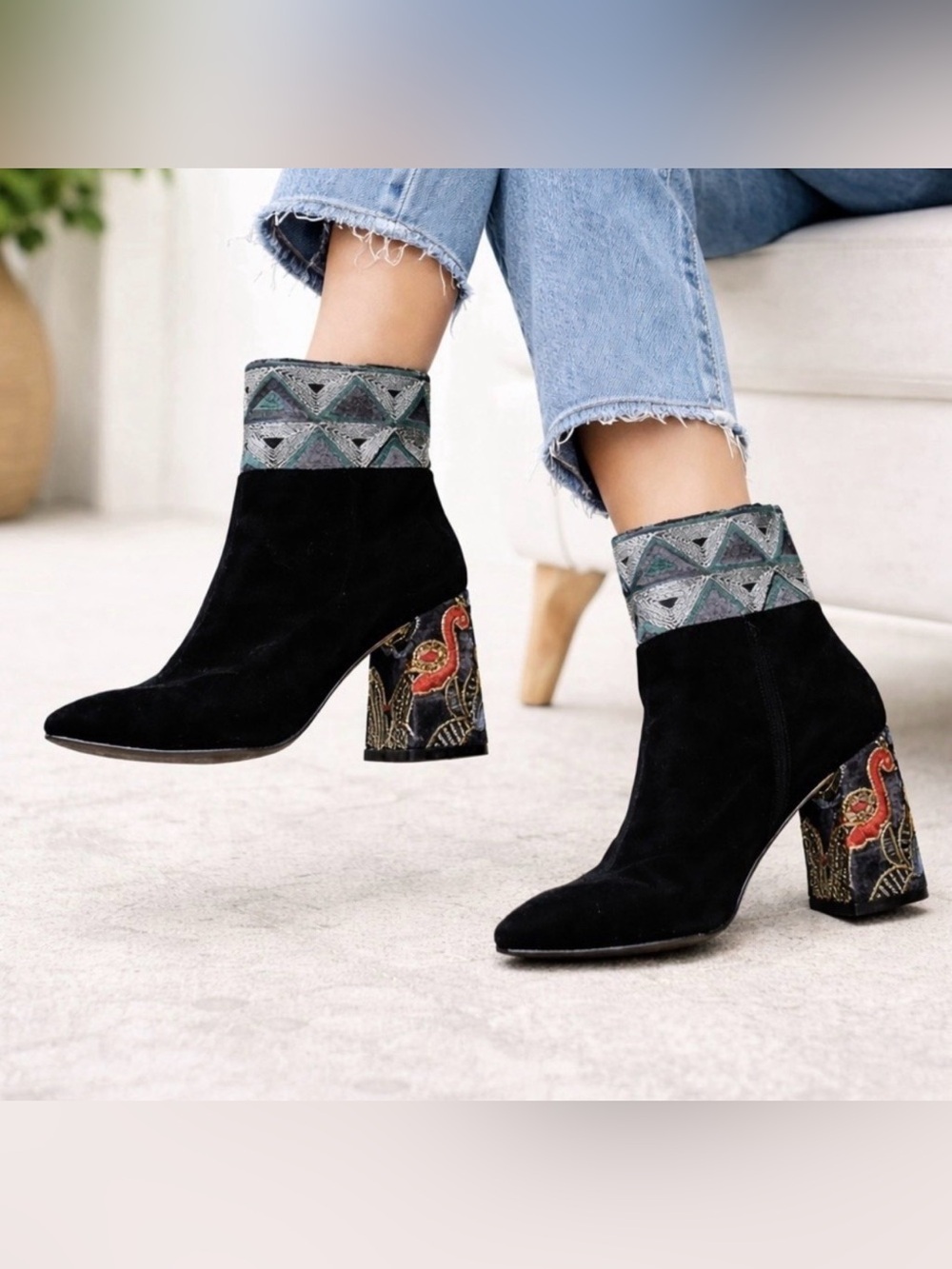 DEE KELLER Lake Black Velvet Bootie US 6 / 6.5 Sequin Embroidered Block Heel